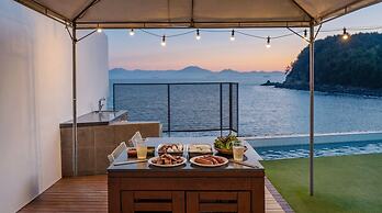 Namhae Pumda Pool Villa Pension