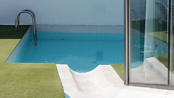 Namhae Pumda Pool Villa Pension