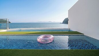 Namhae Pumda Pool Villa Pension