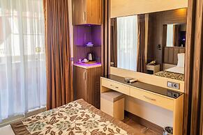 Fame Hotel
