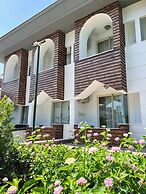 Fame Hotel