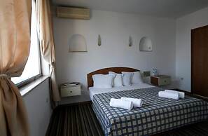 Hotel Corona - All Inclusive