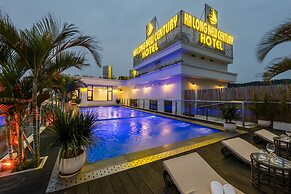 Ha Long New Century Hotel