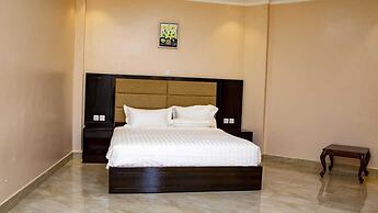 Madras Hotel and Apartments