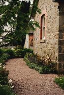 Courtyard Cottage