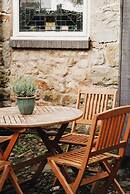 Courtyard Cottage