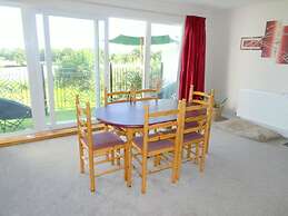 Sleeps6- Countryside Privacy- 30mintobeach