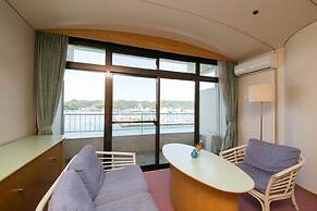 Hotel Urashima