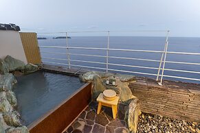 Hotel Urashima