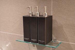 Spatium Ginza Pony