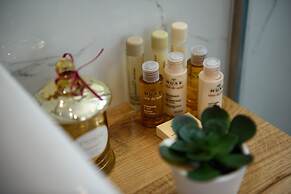 Tessera Boutique Hotel & Villas