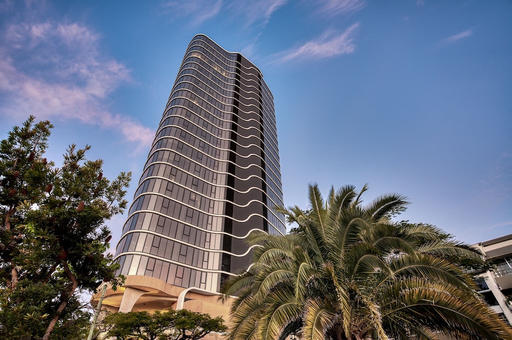 Encore Broadbeach