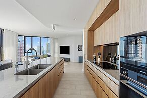 Encore Broadbeach