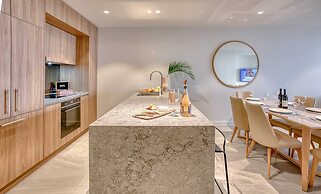 Encore Broadbeach
