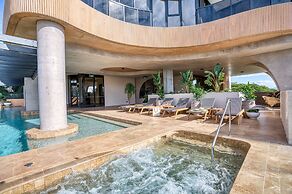 Encore Broadbeach