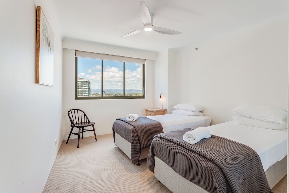 The Meriton on Main Beach