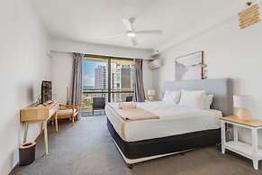 The Meriton on Main Beach