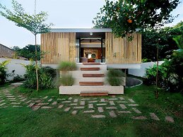 Villa Seascape by Elite Havens