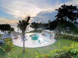 Villa Seascape by Elite Havens