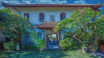 Mandalay Villas
