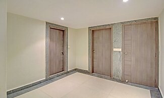 Treebo Asl Prime, Gariahat