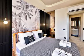 Luff Suites