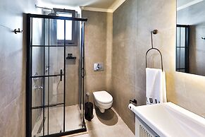 Luff Suites
