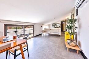 Luff Suites
