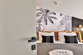 Luff Suites