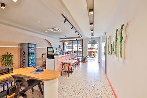 Luff Suites