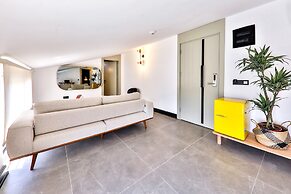 Luff Suites