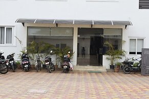 Golden Parrk