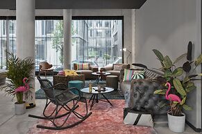 Moxy Hamburg Altona