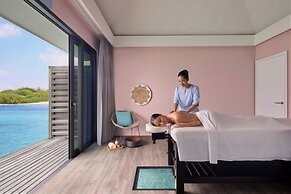 Le Meridien Maldives Resort & Spa