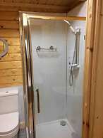 Immaculate Cabin 5 Mins to Inverness Dog Friendly