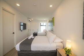 BEE Suites San Jose - Escalante