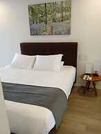 BEE Suites San Jose - Escalante