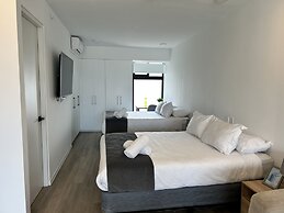 BEE Suites San Jose - Escalante