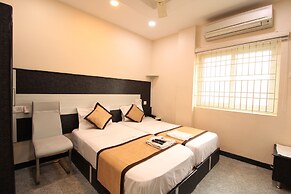Hotel Rathnavel Towers Annex