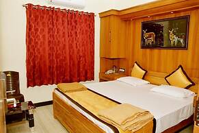 Anandha Grand