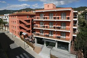 Tossa Beach-Center