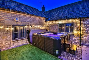 Private Garden Rooftop Terrace With hot tub