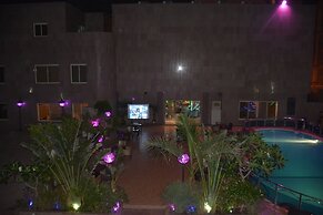 Warood Alsafwa Villas & Hotel Suites