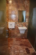 Warood Alsafwa Villas & Hotel Suites