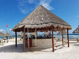 Luxurious Tulum Terrazas 2-bedroom Condominiuml