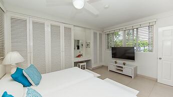 Seagrapes Villa