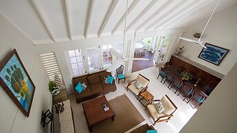 Seagrapes Villa