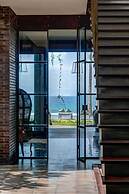 Secluded Beachfront Villa Manis, 5br, Candidasa
