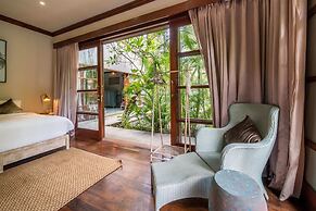 Secluded Beachfront Villa Manis, 5br, Candidasa