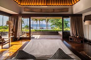 Secluded Beachfront Villa Manis, 5br, Candidasa